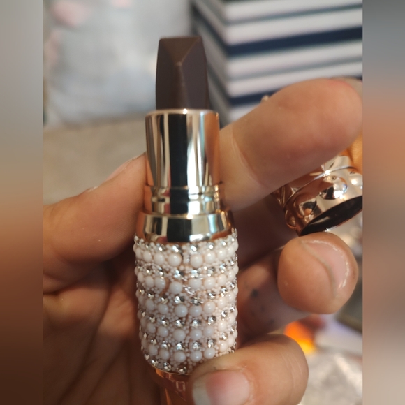 2 color lipstick - Picture 4 of 4